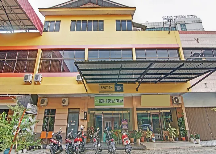 SPOT ON 90418 Akasia Hotel Syariah Pekanbaru