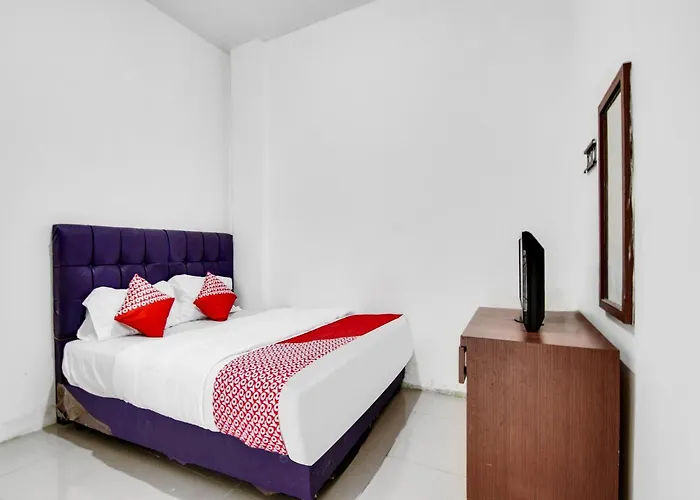 OYO 90897 Hotel Sepupu Satria Pekanbaru